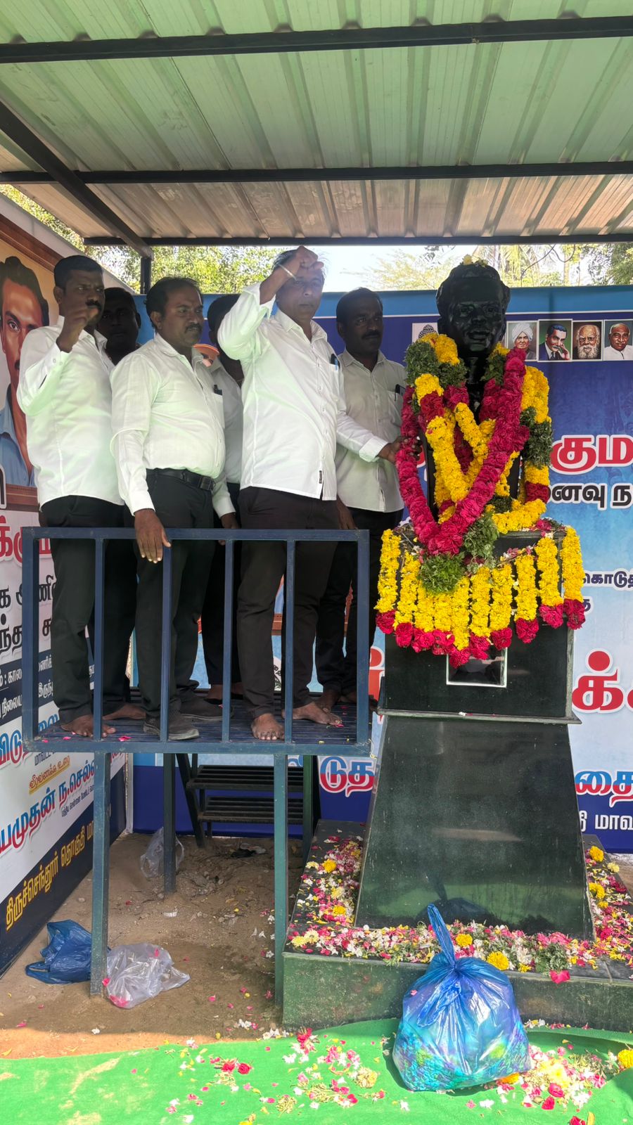 ஈழத் தமிழர் போராளி மாவீரன் முத்துக்குமார்